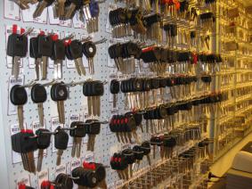 www.schoenservicebroshuis.nl www.schoenservicebroshuis.nl